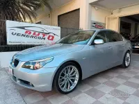 Usata BMW 530 Comfort Edition 218 CV (160 kW) 2004 Grigio Berlina