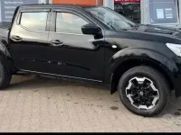 Usata Nissan Navara N-Connecta 190 CV (139 kW) 2020 Nero Pick-up