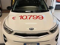 Usata Kia Stonic 116 CV (85 kW) 2018 Bianco SUV