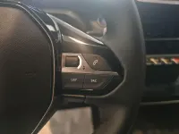 Usata Peugeot 208 Allure 102 CV (75 kW) 2025 Nero Utilitaria