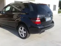 Usata Mercedes ML320 224 CV (164 kW) 2008 Nero SUV