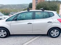 Usata Kia Venga LX 77 CV (56 kW) 2011 Marrone Utilitaria