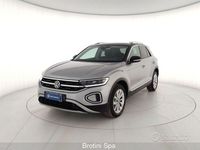 Usata VW T-Roc Life 110 CV (80 kW) 2022 Grigio SUV