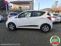 Usata Hyundai i10 Comfort 69 CV (50 kW) 2015 Bianco Utilitaria