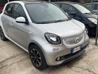 Usata Smart ForFour Passion 71 CV (52 kW) 2017 Bianco Utilitaria
