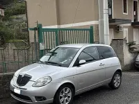 Usata Lancia Ypsilon 60 CV (44 kW) 2008 Grigio Utilitaria