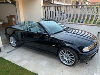 Usata BMW 318 Cabriolet M Sport 143 CV (105 kW) 2002 Nero Cabrio