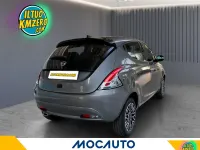 Usata Lancia Ypsilon Gold 70 CV (51 kW) 2023 Blu/azzurro Utilitaria