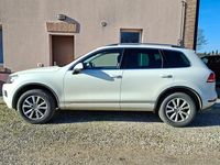Usata VW Touareg 239 CV (175 kW) 2011 Bianco SUV