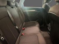Begagnad Audi Q5 Business 190 HK (139 kW) 2018 Grå SUV