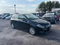 Käytetty Mercedes B180 Business 109 HP (80 kW) 2015 Musta Tila-auto