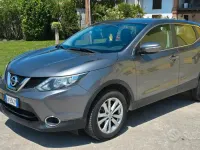 Usata Nissan Qashqai Tekna 110 CV (80 kW) 2014 Grigio SUV