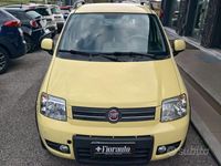 Usata Fiat Panda 4x4 Climbing 69 CV (50 kW) 2011 Giallo Utilitaria