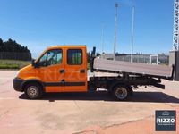 usata Iveco 35.12 Daily Telaio2.3 Hpi PM-RG Cabinato del 2008 usata a Surano