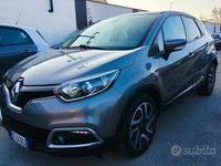 Usata Renault Captur 90 CV (66 kW) 2013 Grigio SUV