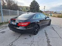 Usata Mercedes E250 Avantgarde 204 CV (150 kW) 2010 Nero Coupé