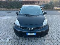 Usata Toyota Aygo 2011 Nero Utilitaria