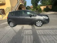 Usata Opel Meriva Cosmo 95 CV (69 kW) 2011 Grigio Monovolume