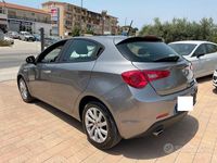 Usata Alfa Romeo Giulietta 120 CV (88 kW) 2017 Bianco Utilitaria