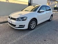 Usata VW Golf VII Highline 116 CV (85 kW) 2016 Bianco Berlina