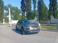 Usata Land Rover Range Rover evoque 150 CV (110 kW) 2017 Grigio SUV