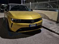 Usata Opel Astra Elegance 131 CV (96 kW) 2023 Oro Berlina