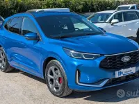 Usata Ford Kuga ST 151 CV (111 kW) 2024 Bluazzurro SUV