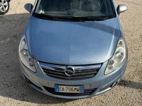 Usata Opel Corsa 90 CV (66 kW) 2010 Argento Utilitaria