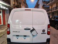 Usata Fiat Doblò 130 CV (95 kW) 2024 Bianco Monovolume