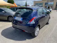 Usata Lancia Ypsilon Silver 69 CV (50 kW) 2016 Blu Utilitaria