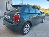 Usata Mini One D 116 CV (85 kW) 2016 Verde Utilitaria