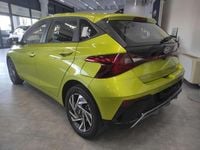 Usata Hyundai i20 101 CV (74 kW) 2023 Verde Utilitaria
