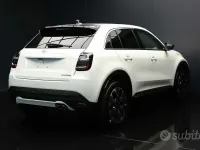 Nuova Fiat 600 La Prima 145 CV (106 kW) 2025 Bianco SUV