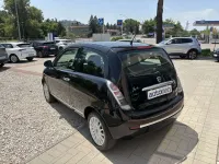 Usata Lancia Ypsilon 69 CV (50 kW) 2012 Nero Utilitaria