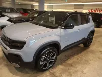 Nuova Jeep Avenger Summit 110 CV (80 kW) 2026 Grigio SUV