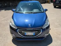 Usata Peugeot 208 Active 82 CV (60 kW) 2012 Blu Utilitaria