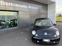 Usata VW New Beetle GT 150 CV (110 kW) 2001 Nero Utilitaria