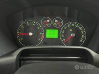 Usata Ford Fusion 80 CV (58 kW) 2012 Nero Utilitaria