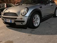Usata Mini Cooper 80 CV (58 kW) 2005 Grigio Utilitaria