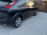 Usata Ford Focus 90 CV (66 kW) 2007 Nero Berlina