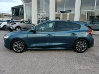 Usata Ford Focus ST-Line 116 CV (85 kW) 2024 Blu Berlina