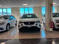 Usata Seat Arona Style 110 CV (80 kW) 2023 Bianco SUV