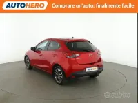 Usata Mazda 2 Exceed 105 CV (77 kW) 2016 Rosso Berlina