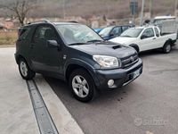 Usata Toyota RAV4 2006 Grigio SUV