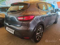 Usata Renault Clio Zen 90 CV (66 kW) 2017 Grigio Utilitaria
