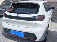 Usata Peugeot 208 Allure 101 CV (74 kW) 2022 Bianco Utilitaria