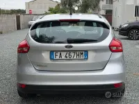 Usata Ford Focus 95 CV (69 kW) 2015 Grigio Berlina