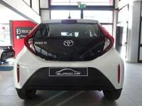 Uusi Toyota Aygo X Active 72 HP (52 kW) 2026 Valkoinen Katumaasturi