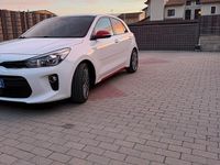 Usata Kia Rio 2017 Bianco Berlina