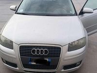 Usata Audi A3 Ambition 105 CV (77 kW) 2006 Argento Utilitaria